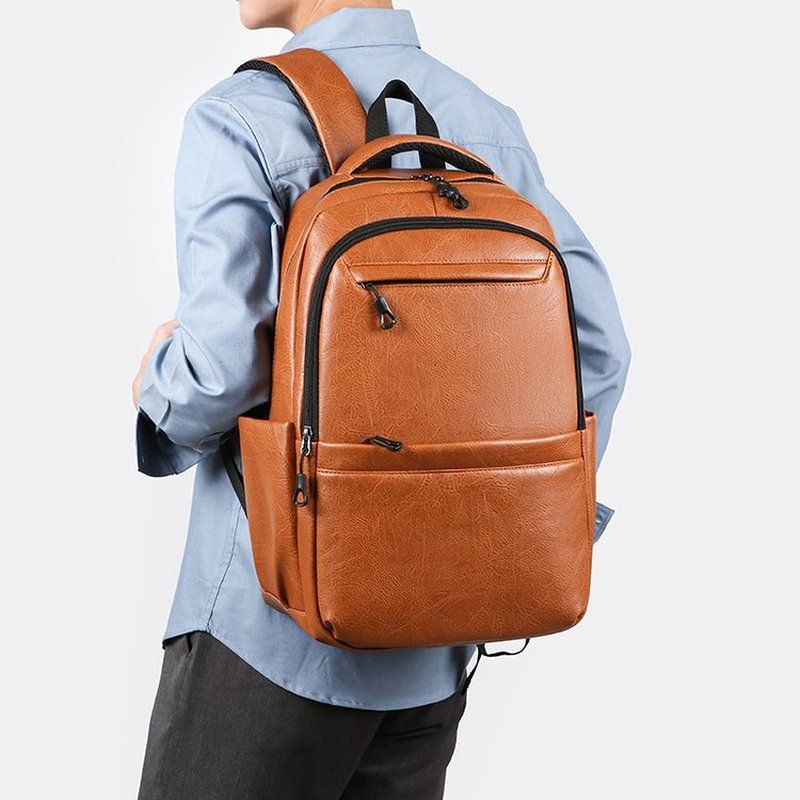 Laptop Backpack 15.6 - Mochila Executiva de Couro Premium –